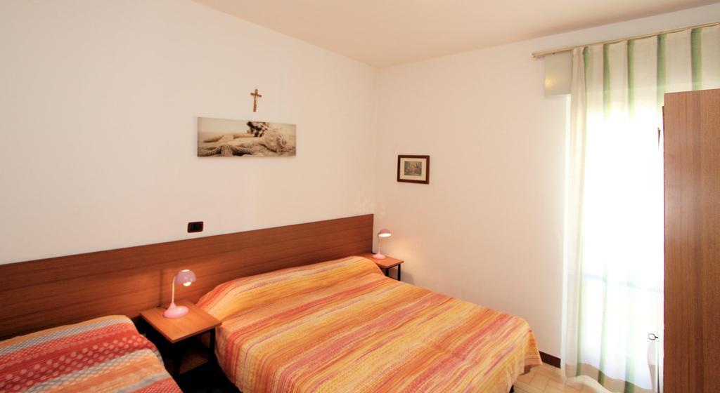 Rita Appartement Bibione Buitenkant foto